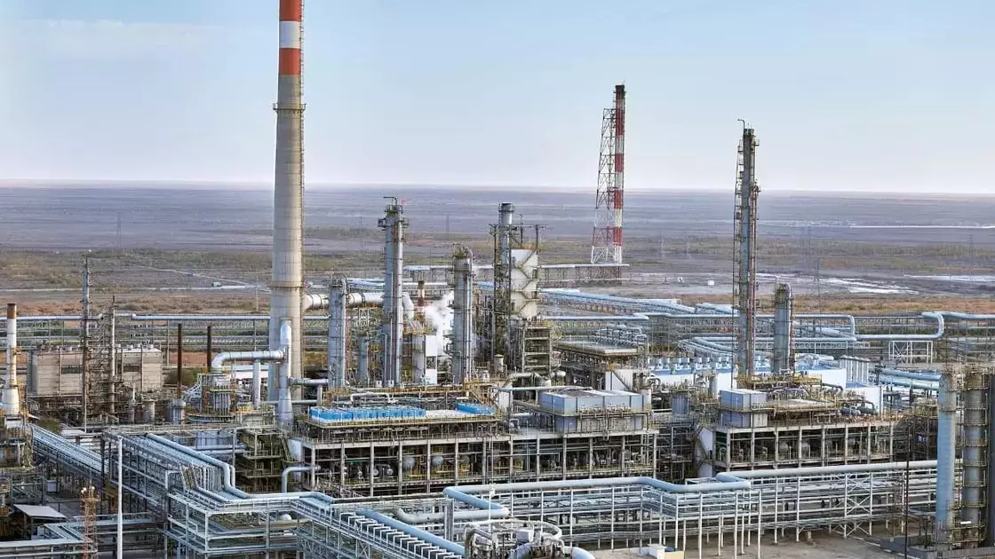 Атырауский нефтезавод оштрафовали на миллионы тенге