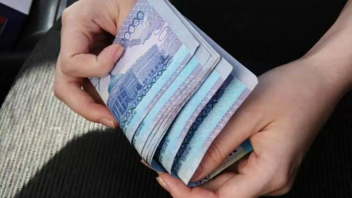 Бесплатные кредиты обещала жительница Туркестанской области