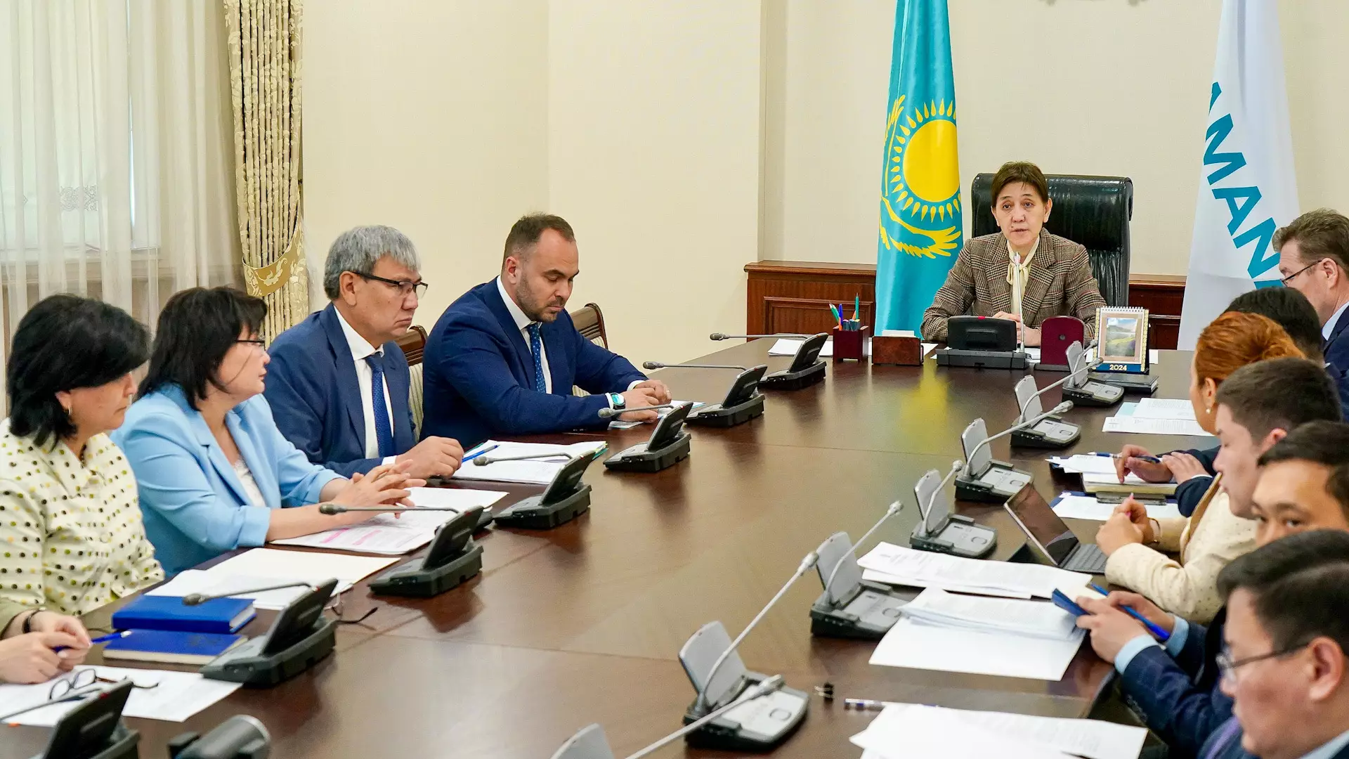 Казахстанцы обратились к Тамаре Дуйсеновой через общественную приемную партии "AMANAT"