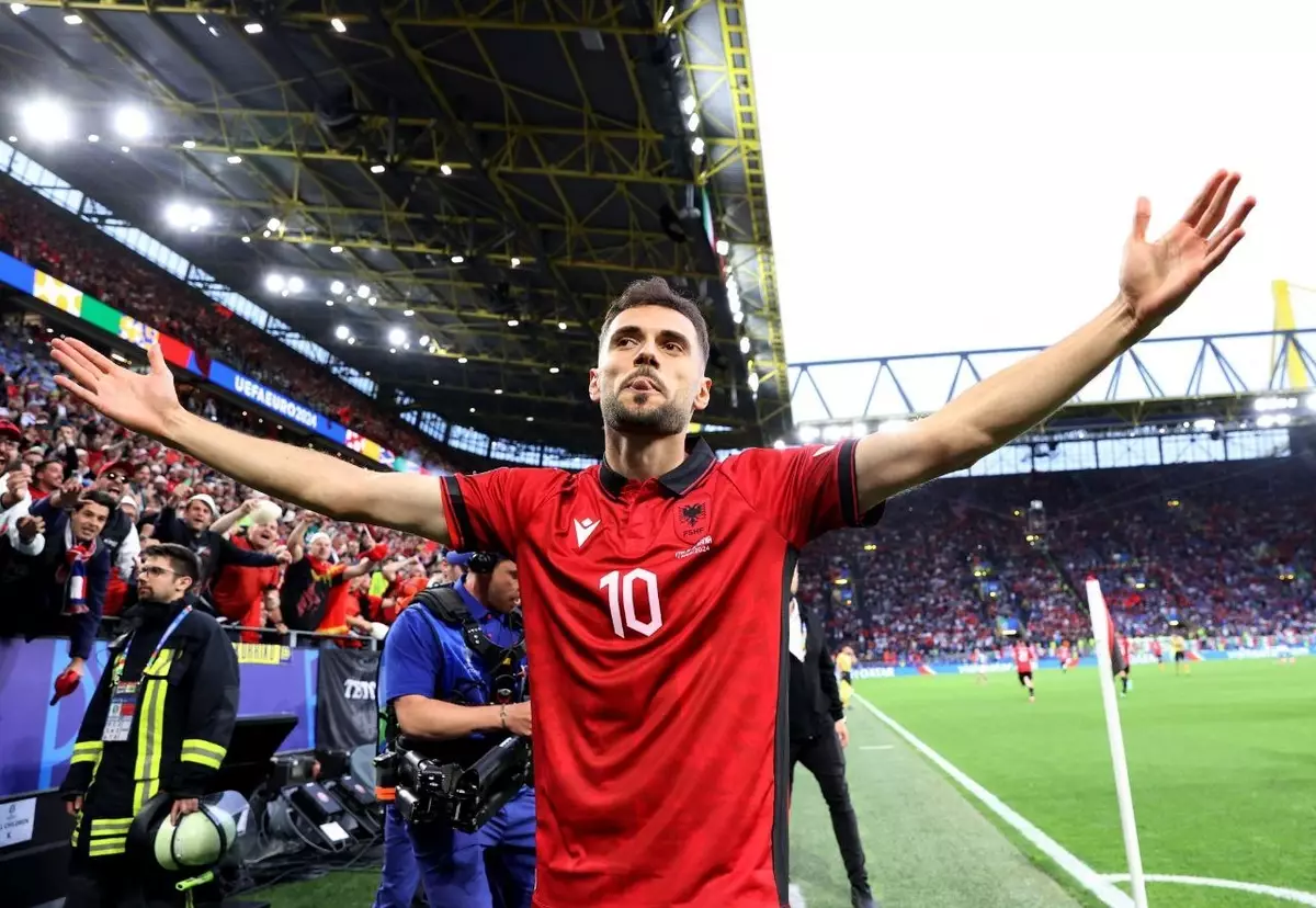 Игрок сборной Албании побил рекорд Кириченко и забил самый быстрый гол в истории Евро