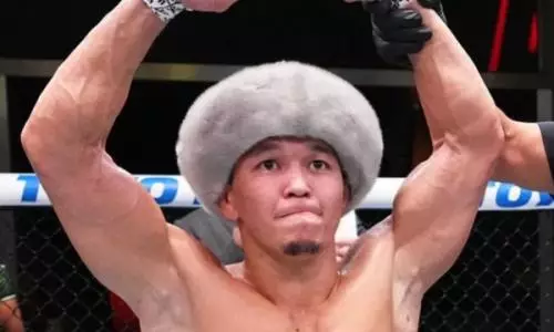Асу Алмабаев оставил амбициозное послание после яркой победы в UFC