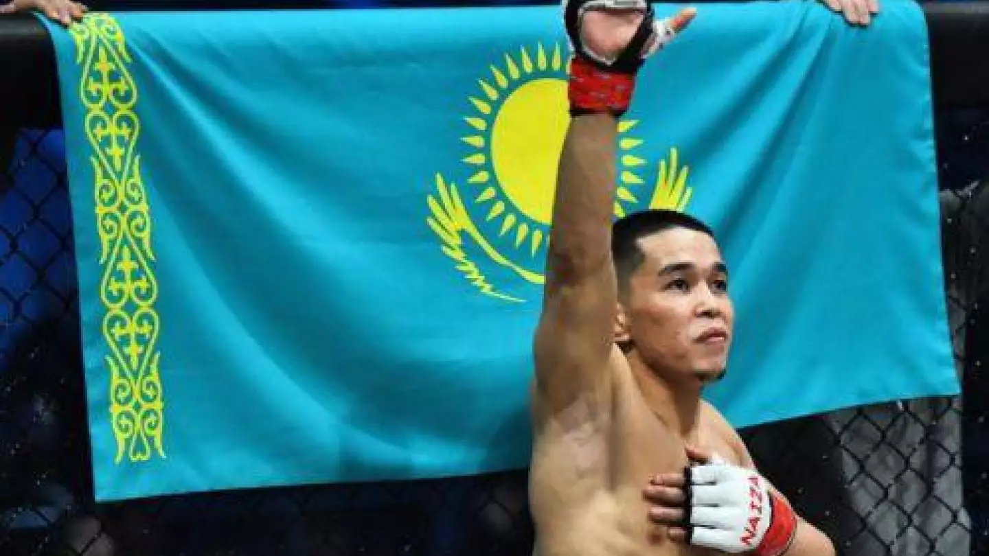 Асу Алмабаев одержал третью победу в UFC