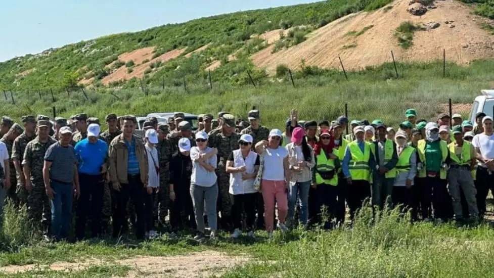 «Таза Казахстан»: в Астане во время экоакции вывезли более 500 тонн мусора