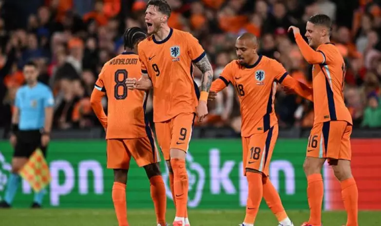Нидерланды құрамасы Еуропа чемпионатын жеңіспен бастады