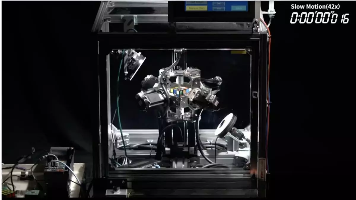 Робот от Mitsubishi установил новый мировой рекорд по сборке кубика Рубика