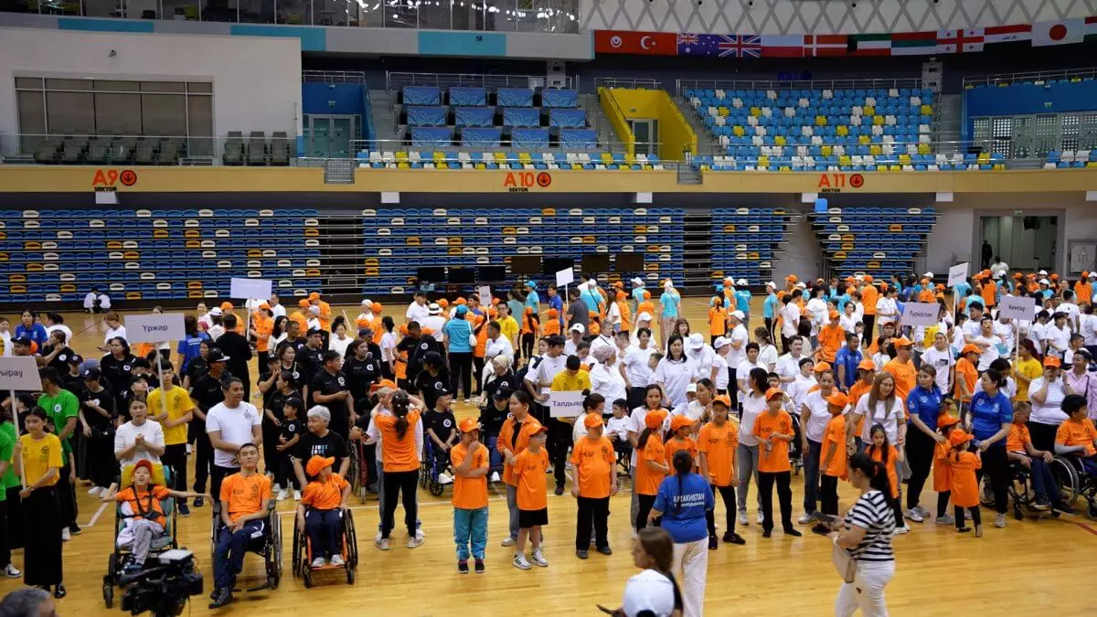 «Бір саусағы ғана қимылдаса да, баладан үміт үзбеу керек»: Астанада инклюзивті спорт фестивалі өтті