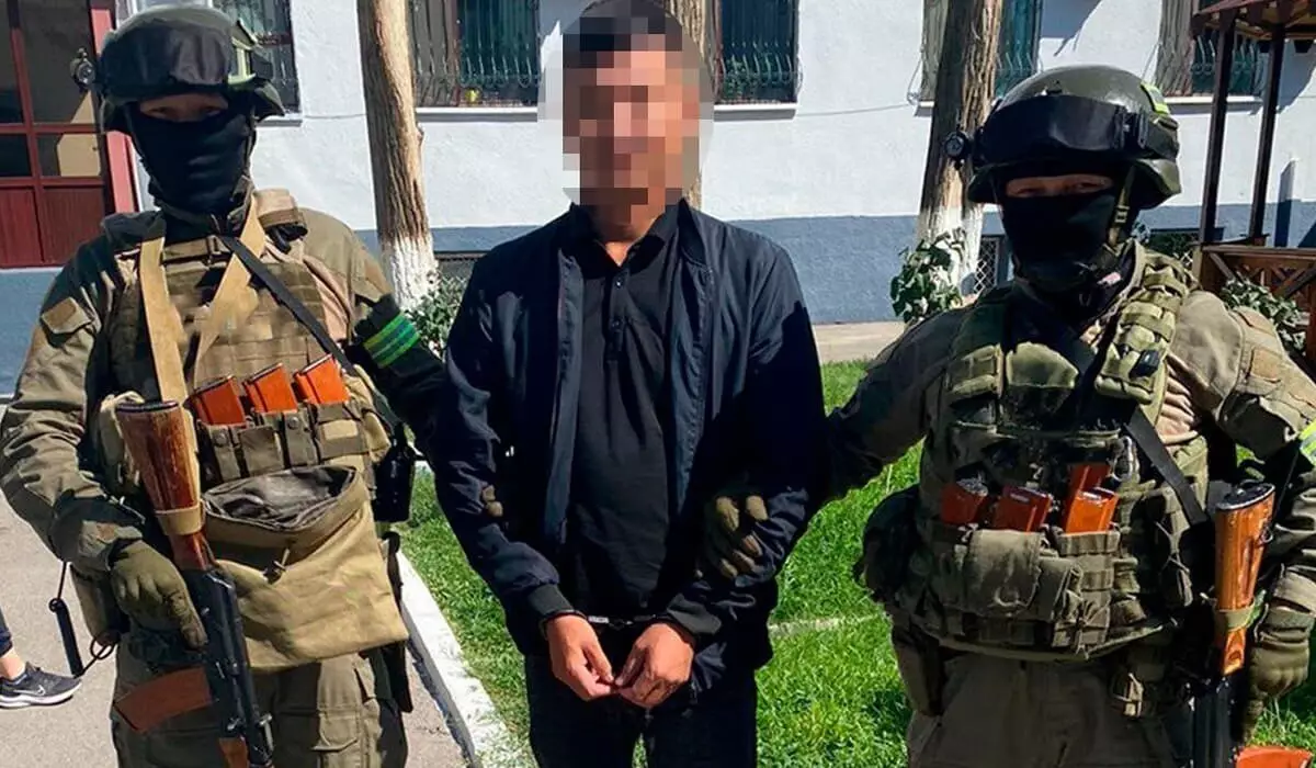 Хотели снабжать Казахастан тяжелыми наркотиками: трое мужчин получили сроки