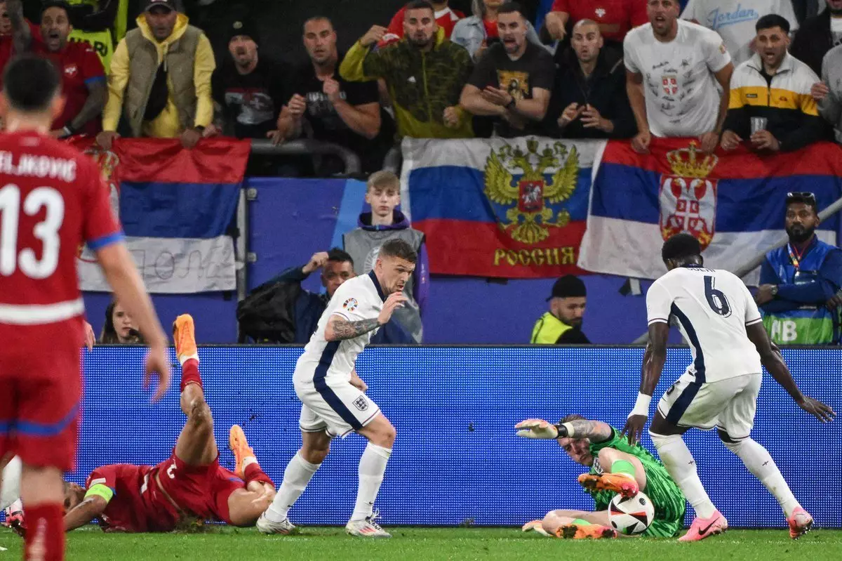УЕФА запретит российские флаги на матче сборной Украины против Румынии