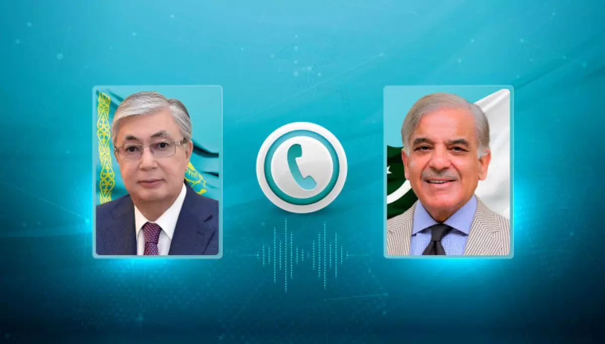 Президент Казахстана и премьер Пакистана провели телефонный разговор