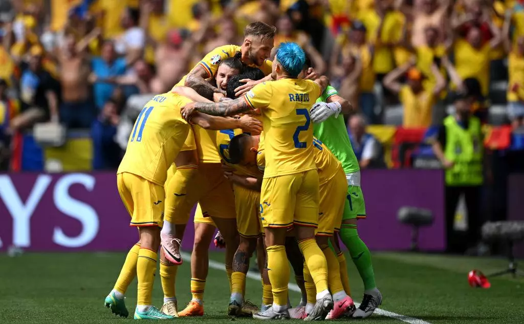 Украина проиграла первый тайм стартового матча на Евро