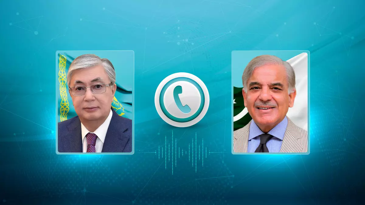 Президент Казахстана провел телефонный разговор с Премьер-министром Пакистана