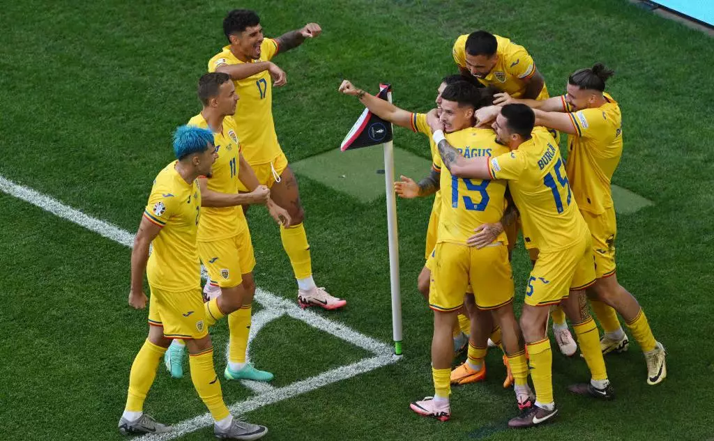 Украина разгромно проиграла Румынии в первом матче на Евро-2024