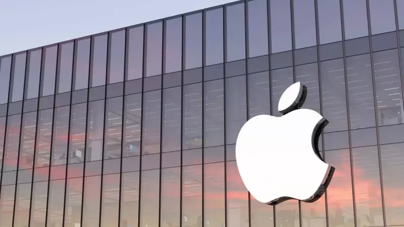 Ведутся переговоры: что сказал министр Мадиев об открытии офиса Apple в Казахстане