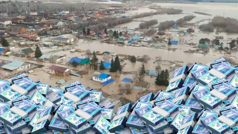 Какую зарплату получали спасатели во время паводков в Казахстане