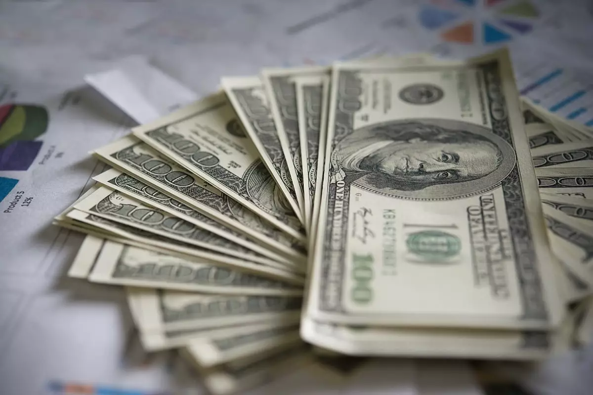 Стремительный взлет: что происходит с долларом в Казахстане