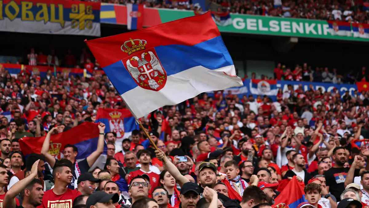 УЕФА открыл дело против футбольного союза Сербии