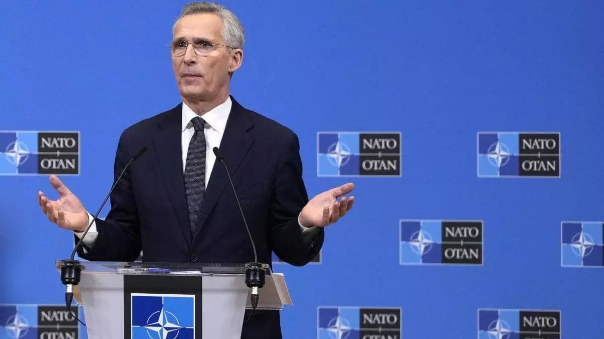Генсек НАТО похвалил Трампа за помощь в увеличении количества членов альянса