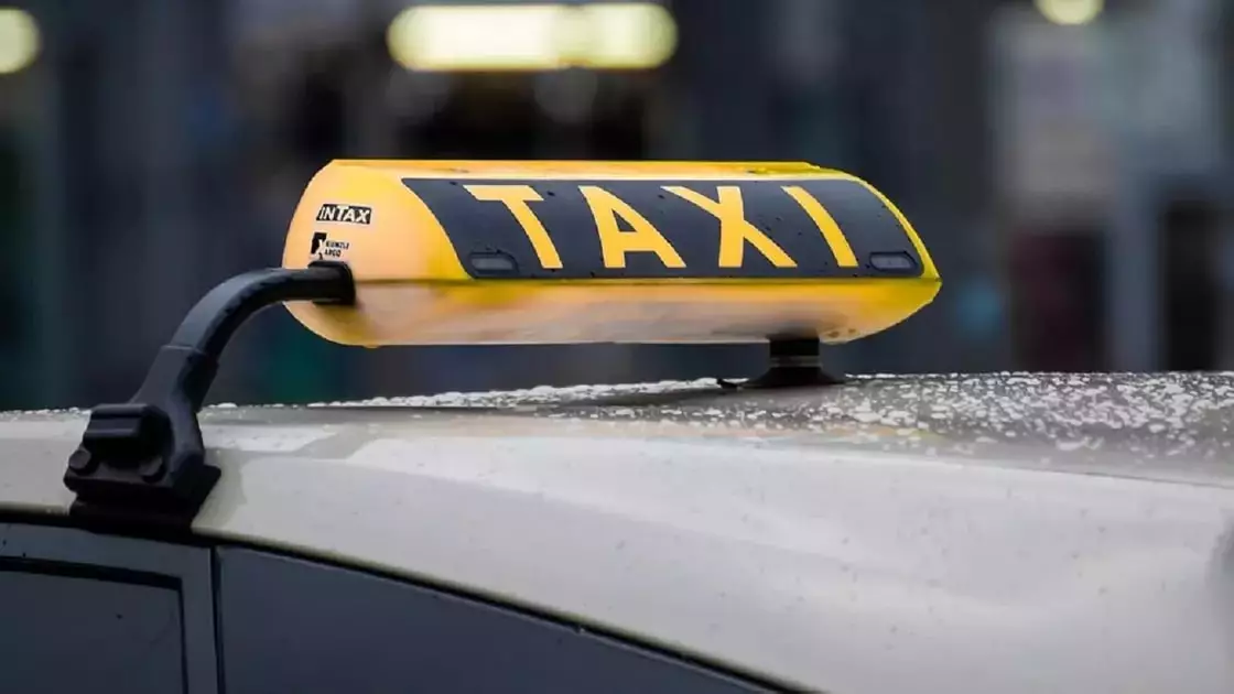 Сколько денег зарабатывают таксисты в Казахстане и других странах СНГ