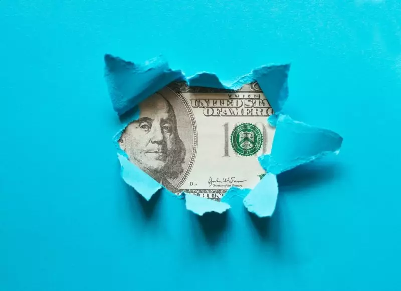 Эксперты дали прогноз по курсу доллара в Казахстане