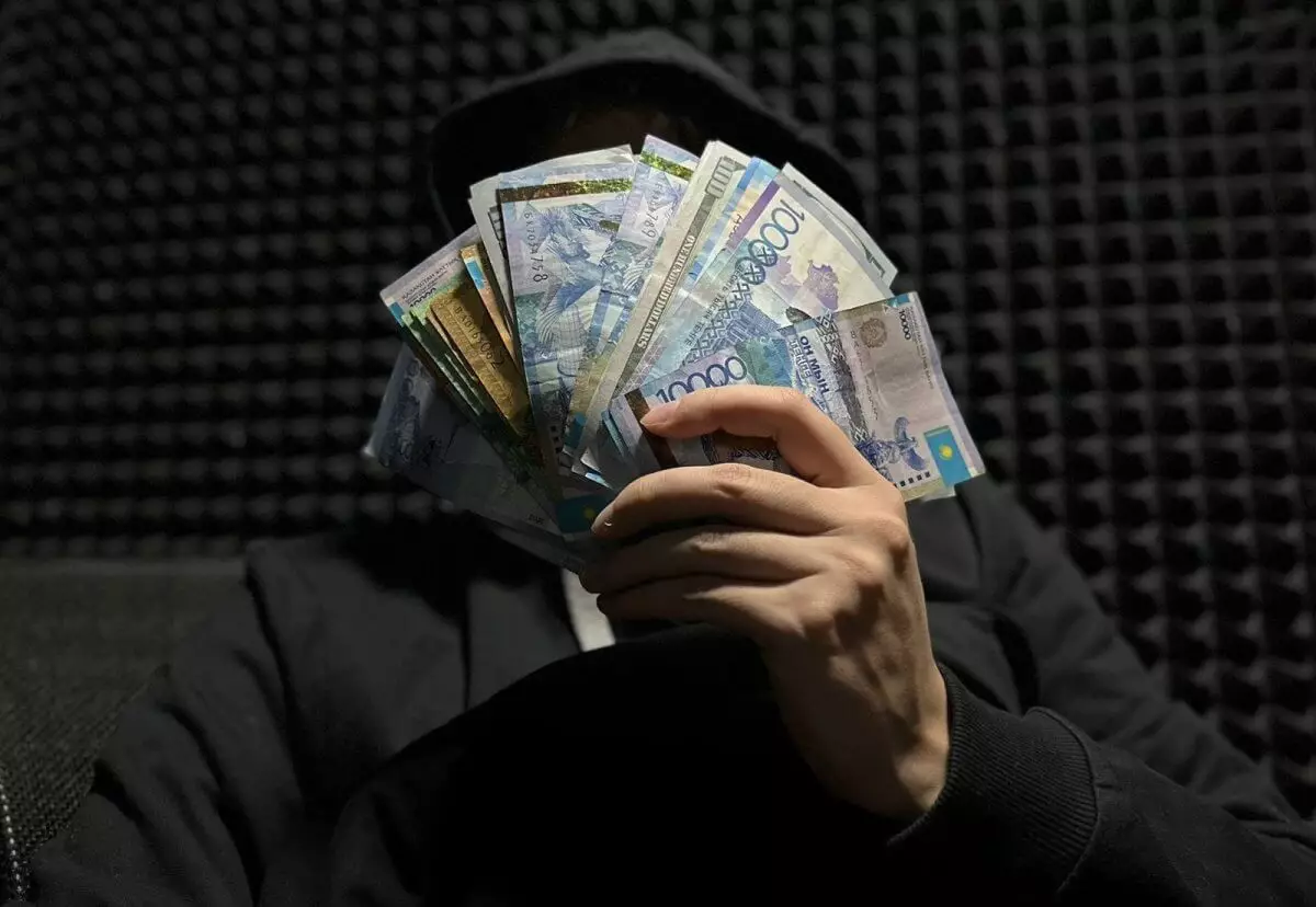 100 млн тенге потратили должники алиментов на азартные игры в ВКО