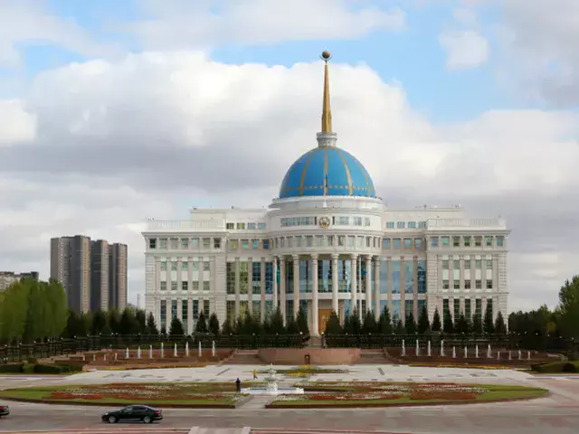 Аскар Тажибаев освобожден от должности посла Республики Казахстан в Туркменистане