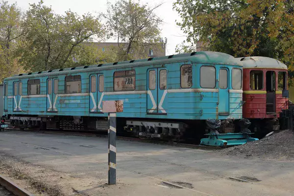 Когда Казахстан избавится от старых вагонов?