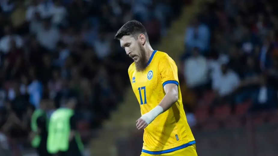 Казахстан после двух поражений упал в рейтинге ФИФА