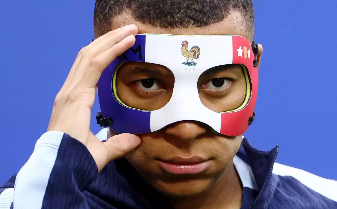 Мбаппе не разрешат сыграть на Евро в маске в цветах флага Франции