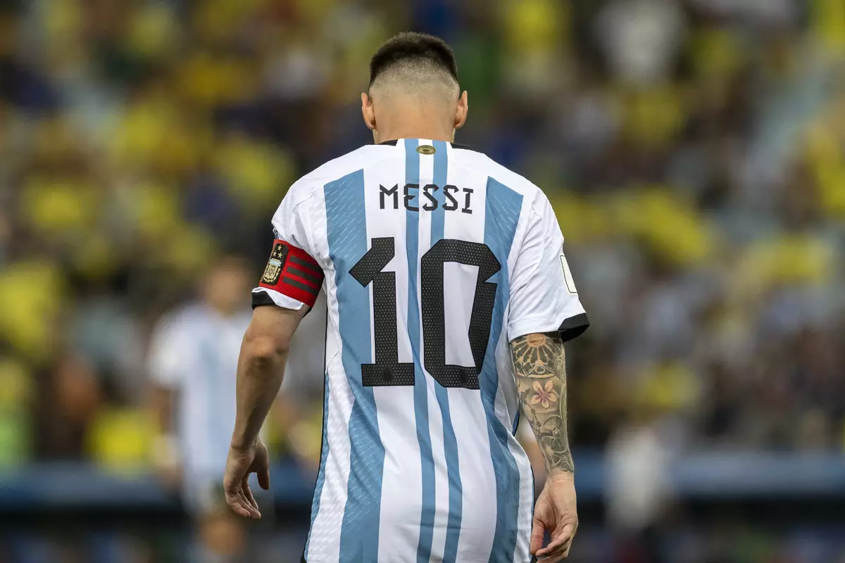 Аргентина стартовала с победы, Месси организовал два гола и побил рекорд Кубка Америки