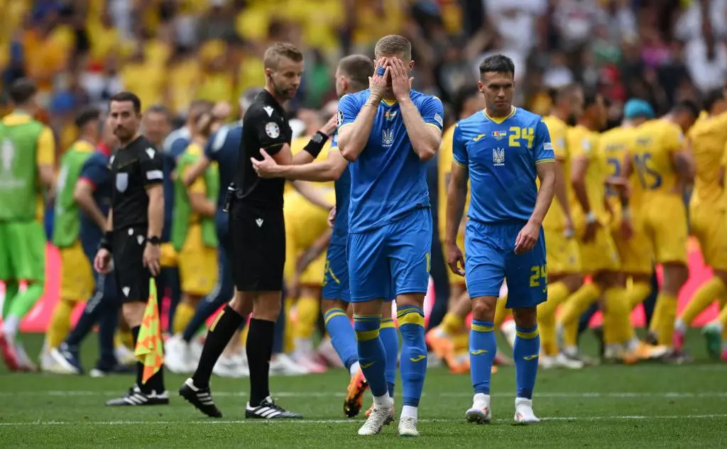 Украина убрала в запас вратаря «Реала» после разгрома на старте Евро