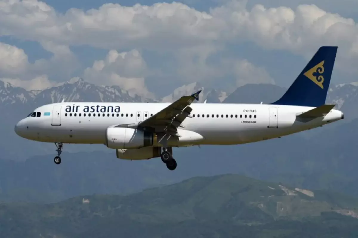 Сотрудники Air Astana опубликовали коллективную жалобу