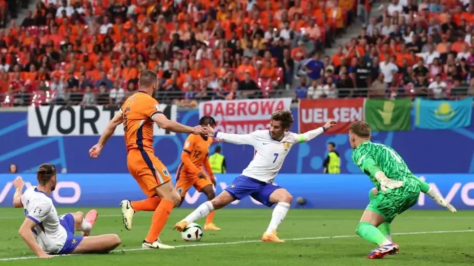 Франция и Нидерланды организовали первый матч без голов на Евро-2024