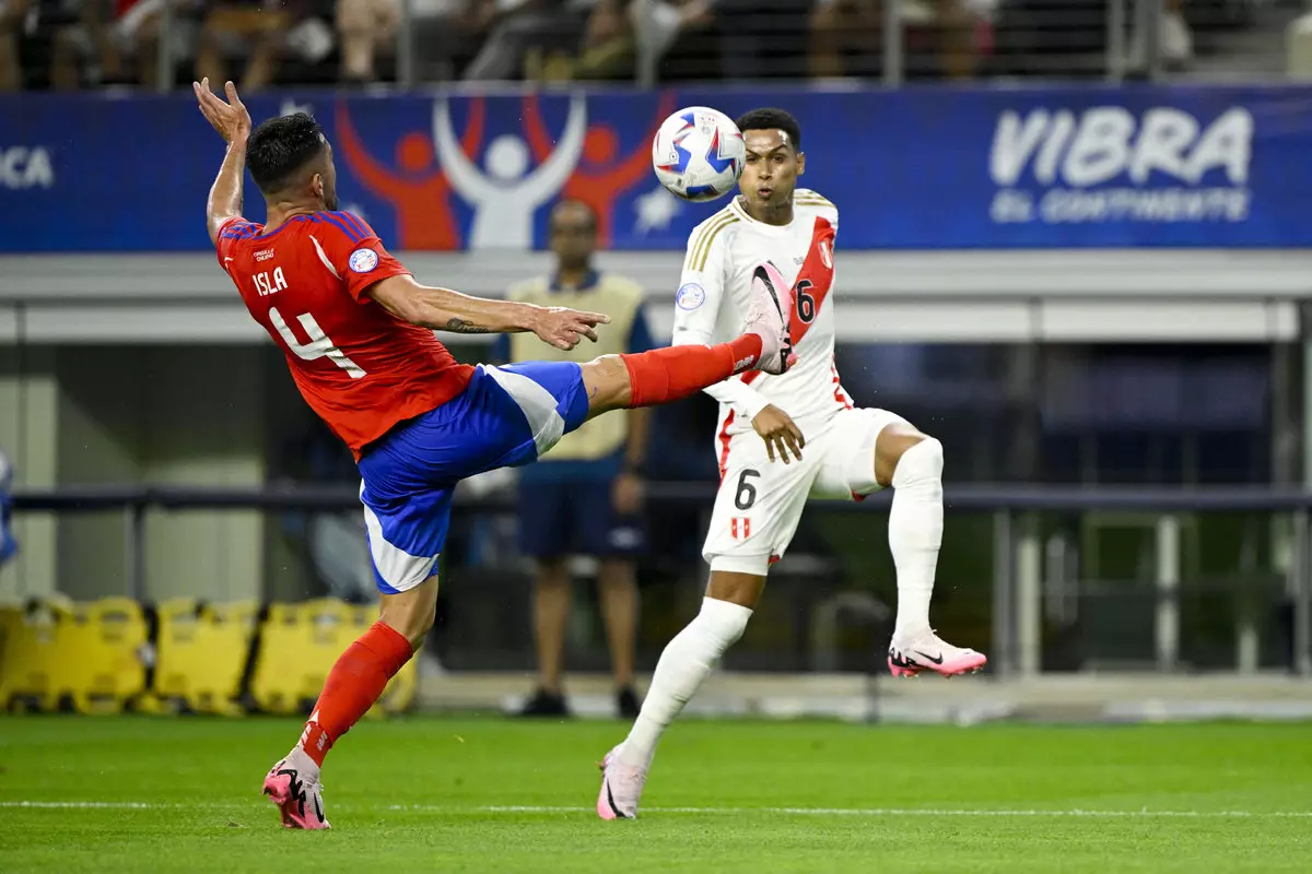 Сборные Чили и Перу сыграли вничью в матче Кубка Америки