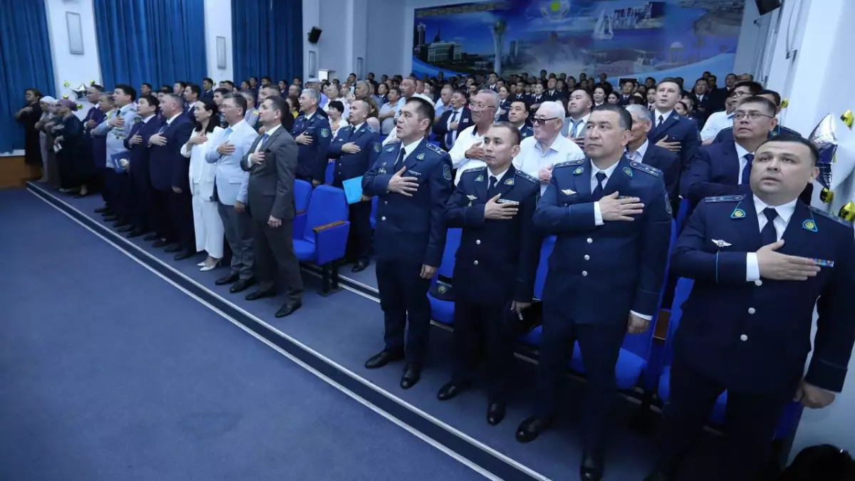 День полиции Казахстана отметили в Мангистау