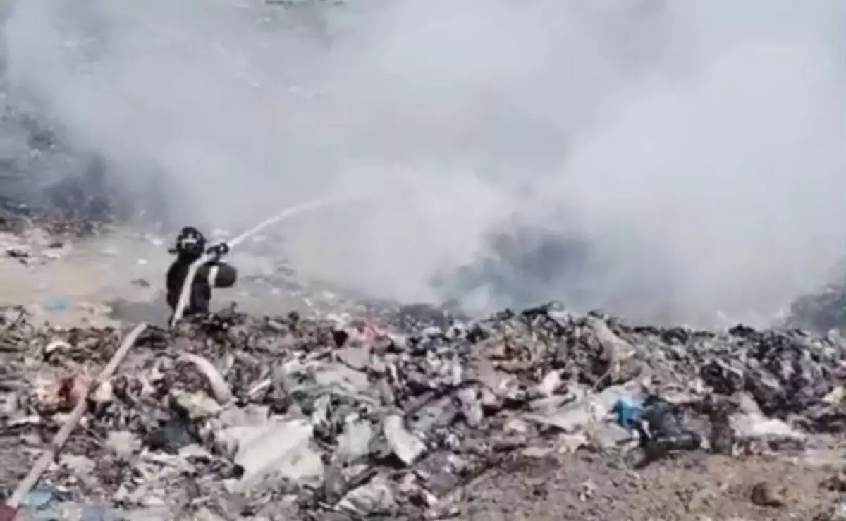 Мусорный полигон загорелся в Карагандинской области (ВИДЕО)