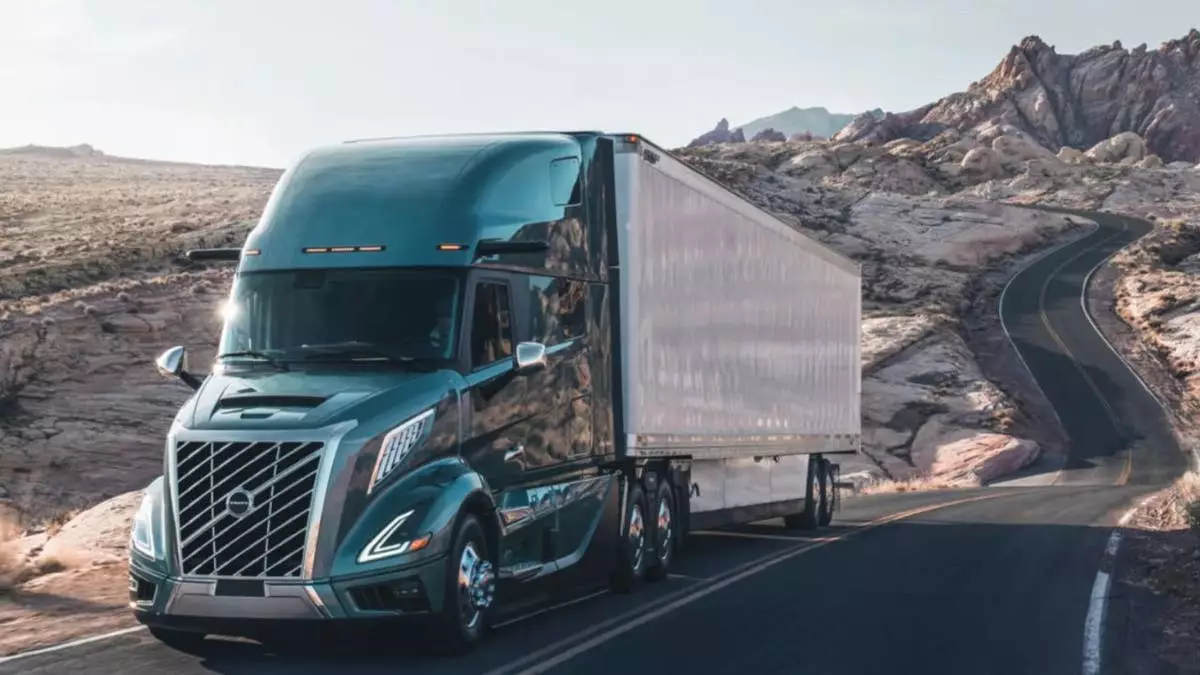 Беспилотные 18-колесные грузовики скоро выйдут на американские дороги