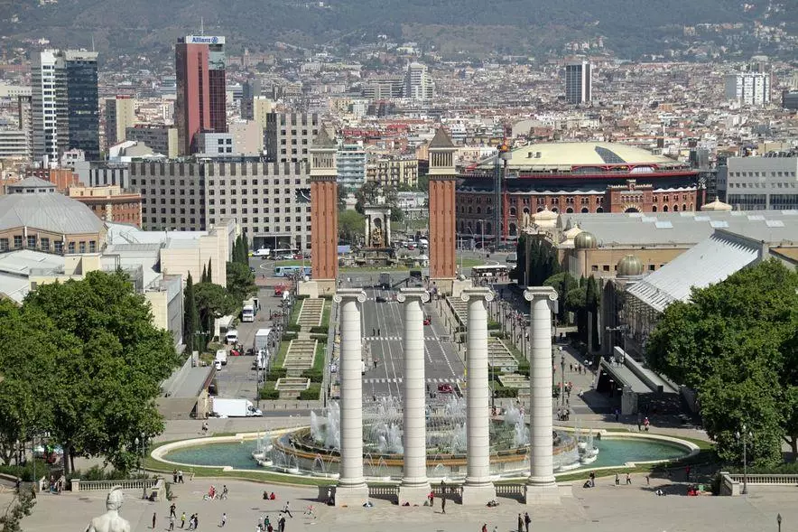 Барселона собирается запретить краткосрочную аренду квартир