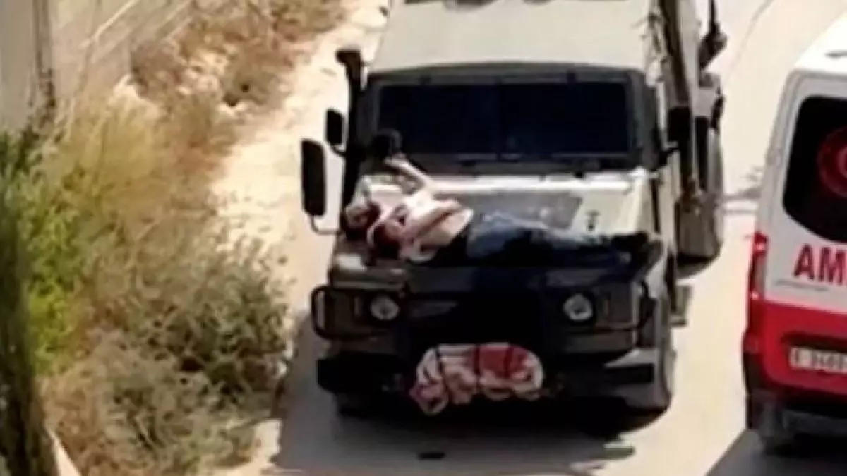 Израильские военные привязали палестинца к джипу в качестве живого щита