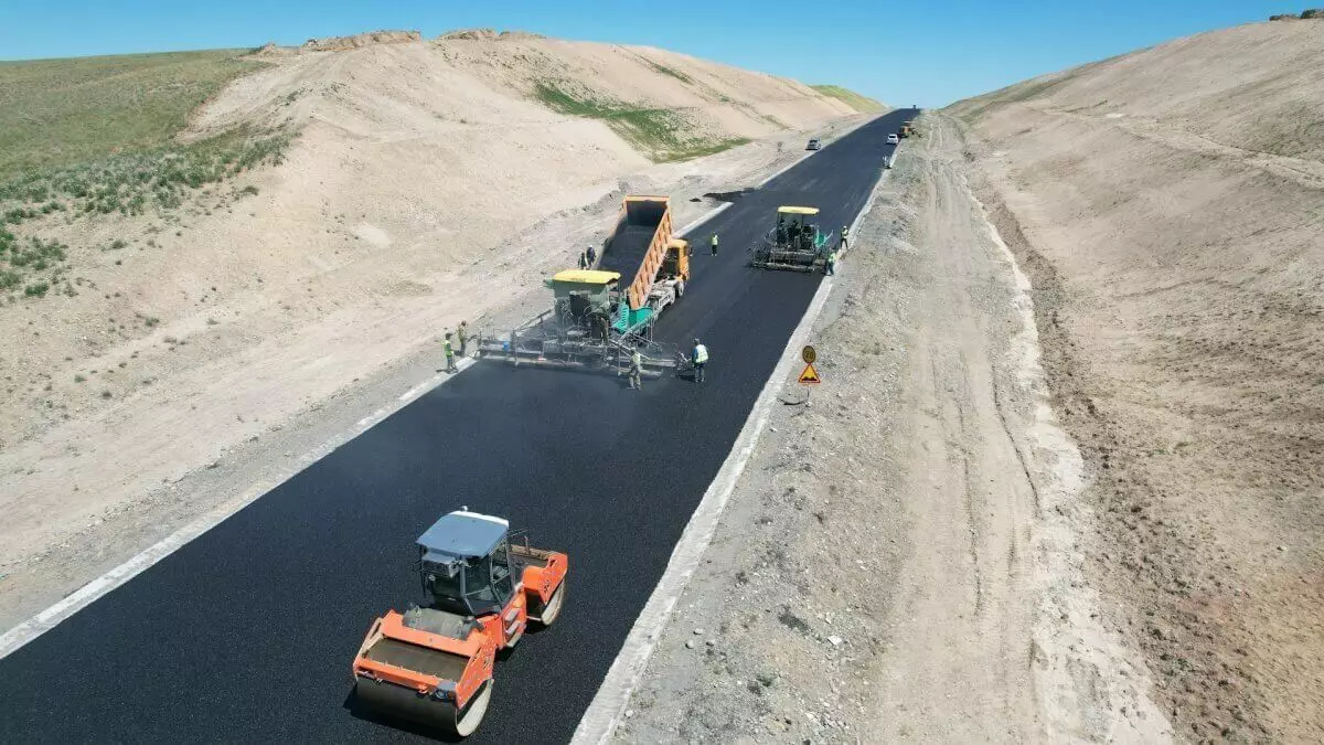 Строительство автомагистрали Алматы – Астана завершится к концу 2024 года