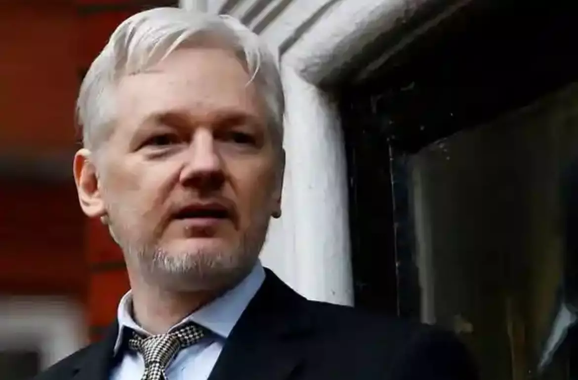 Основатель WikiLeaks Ассанж освобожден из британской тюрьмы
