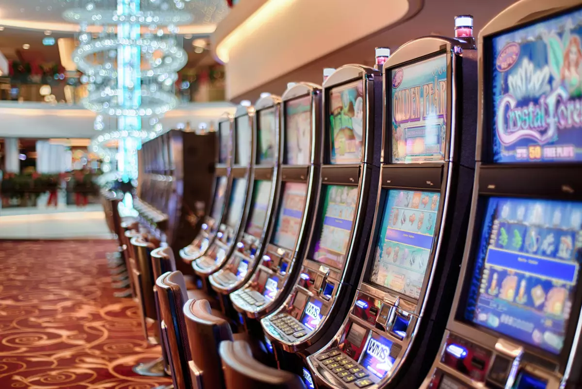 Петицию о запрете азартных игр для госслужащих и военных одобрили в Казахстане
