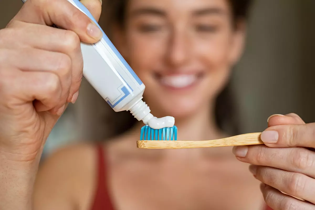 День зубной щетки: как и когда появился этот предмет личной гигиены