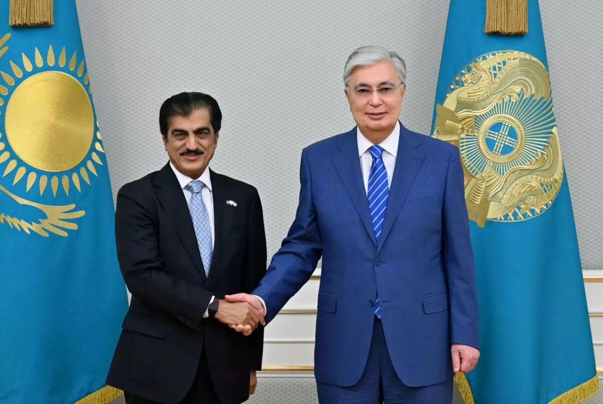 Президент принял посла Катара в Казахстане