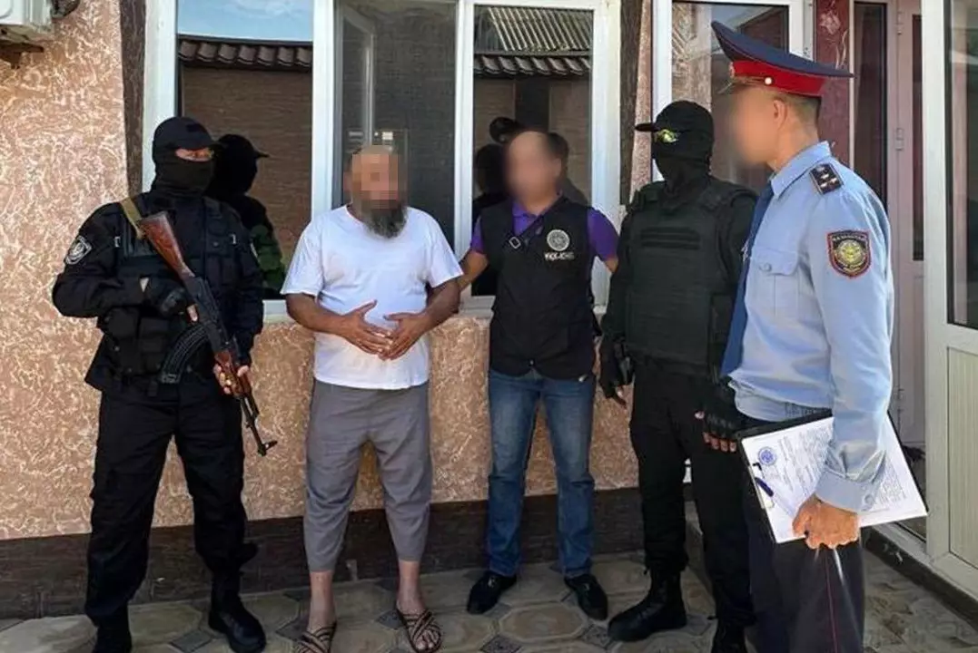 Подозреваемых в пропаганде терроризма задержали в Туркестанской области