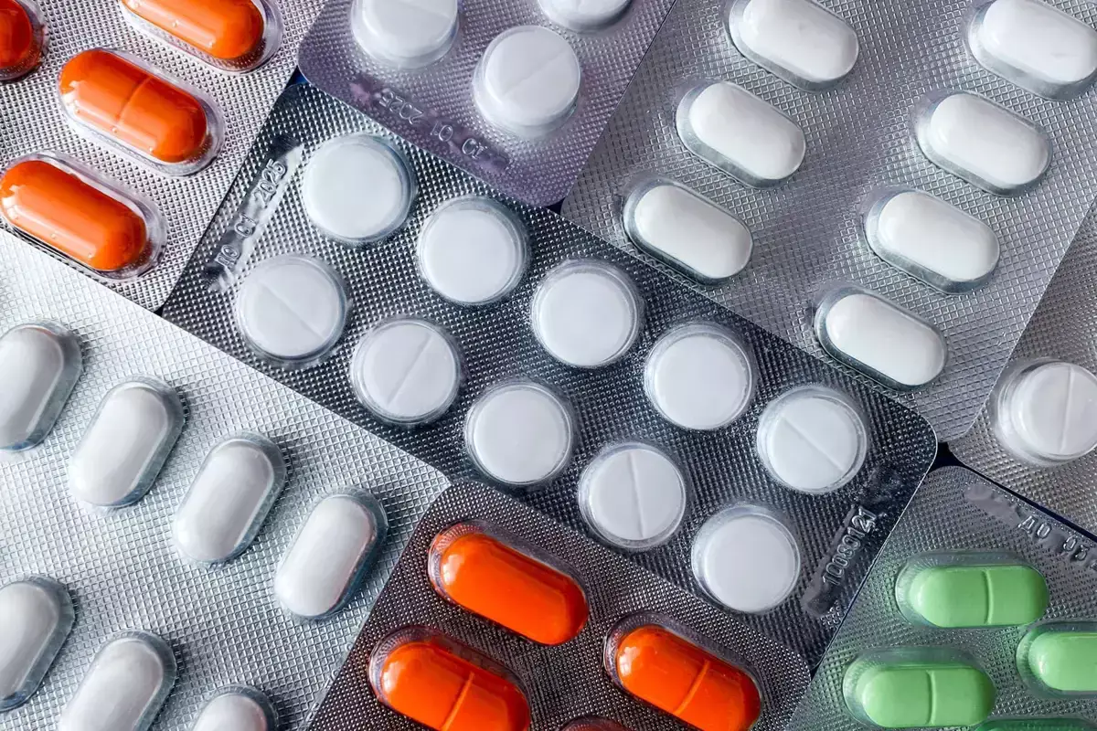 Аптекарь назвал причину дороговизны лекарств в Казахстане
