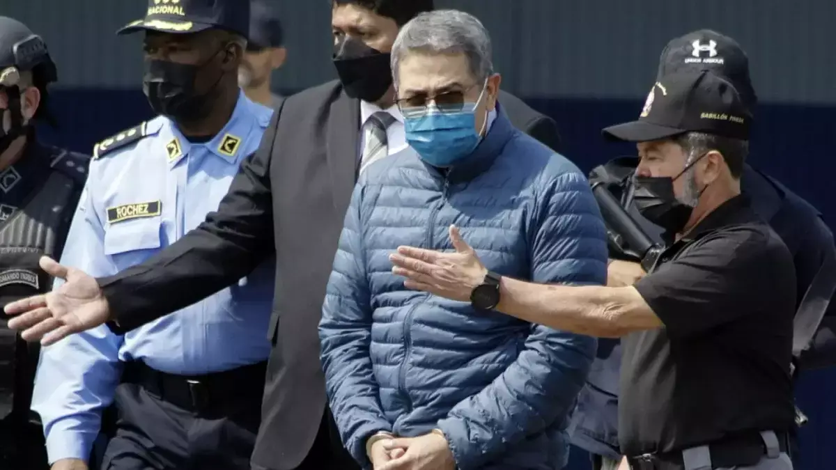 Экс-президент Гондураса отправлен в тюрьму на 45 лет
