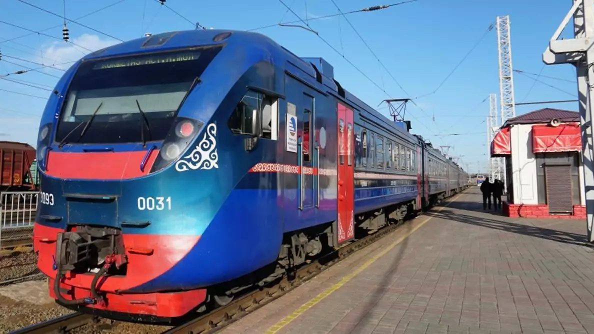 Маршрут электропоезда «Павлодар-Астана» продлён до Кокшетау с остановкой в Боровом