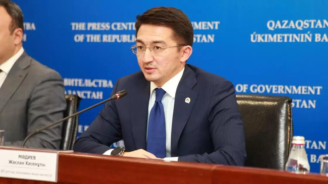 Министр цифрового развития Жаслан Мадиев: Дуров пробудет в Казахстане дня три, покажем ему нашу технологичность