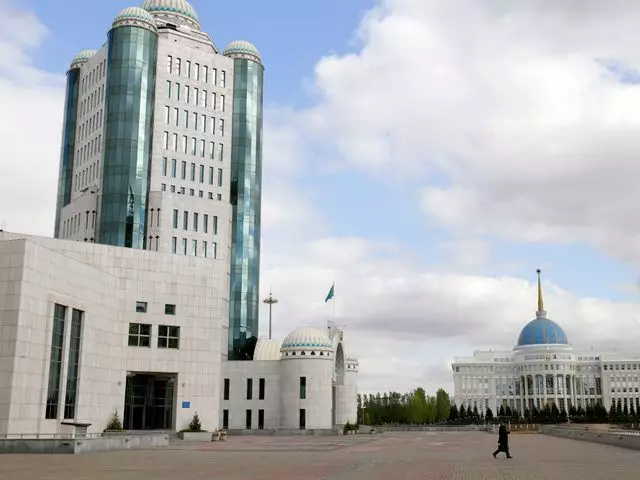 Депутаты Парламента Казахстана ушли на каникулы 