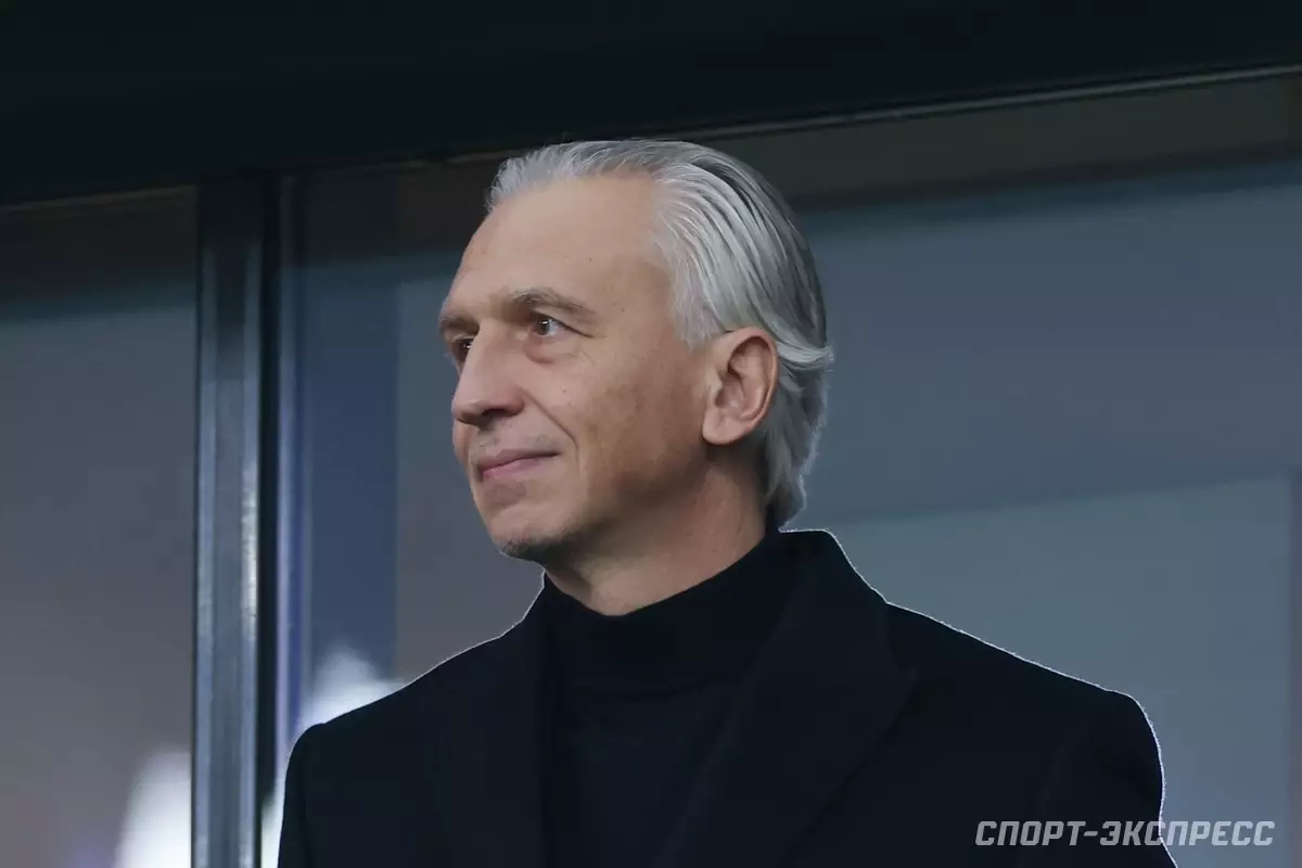 Президент РФС Дюков прокомментировал продление контракта главного тренера сборной России Карпина